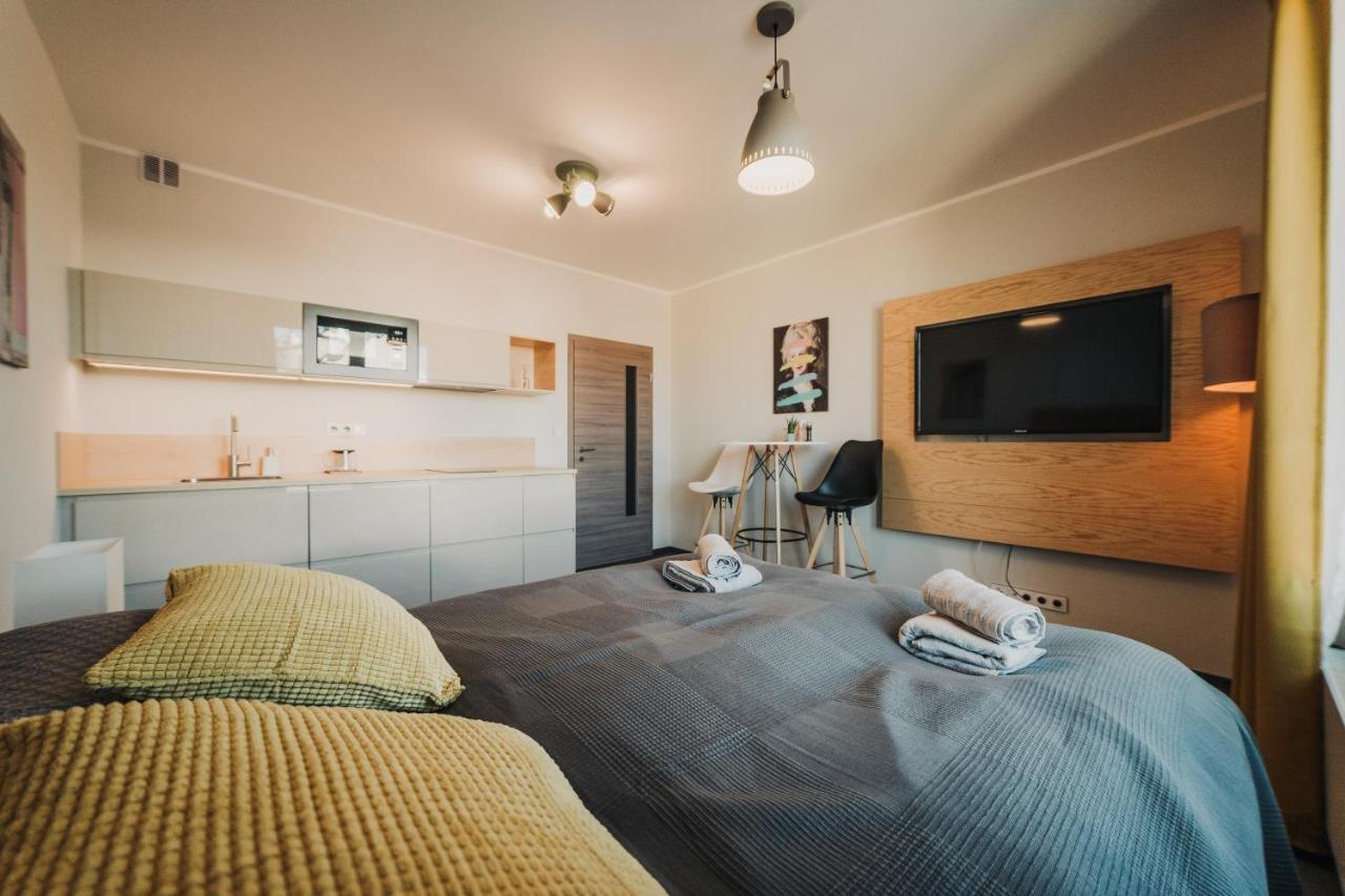 Apartamento Beautiful New Studio, 400M From The Square Plzeň Exterior foto